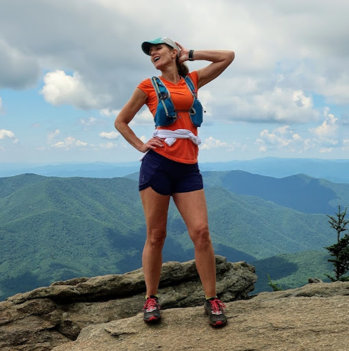 Charlotte Myers Photo 18