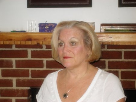 Joan Johnson Photo 35