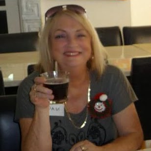 Pamela Rowland Photo 19