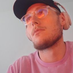 Ian Hamilton Photo 33