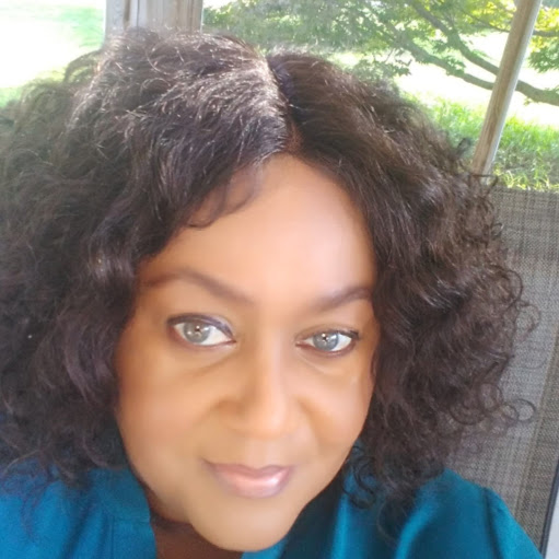 Constance Adams Photo 38