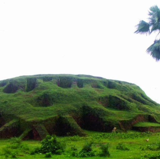 John Deacon Photo 50 John Deacon Photo 50