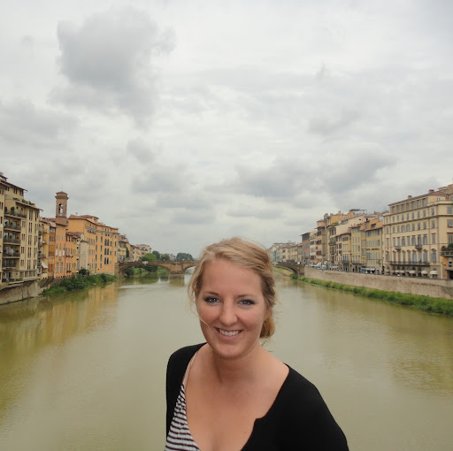 Julie Snuffer Photo 1