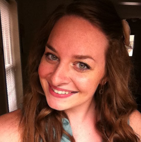 Emily Kidd Photo 34
