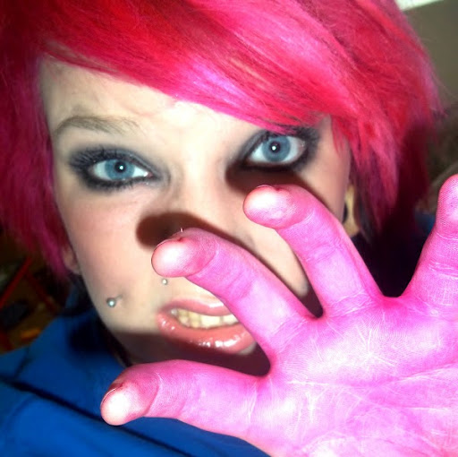 Sarah Bright Photo 32