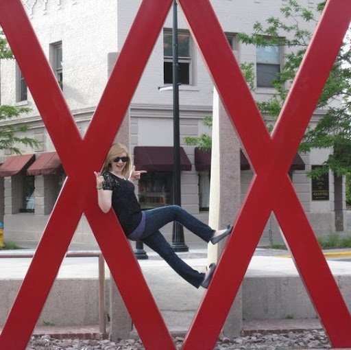 Meghan Anderson Photo 22