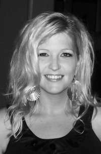 Amy Carson Photo 26