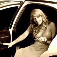 Kristin Little Photo 35