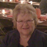 Debby Chapman Photo 15