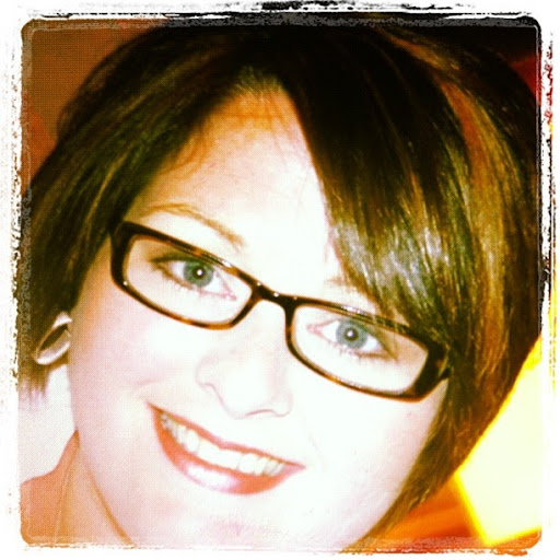 Kelly Robinson Photo 16