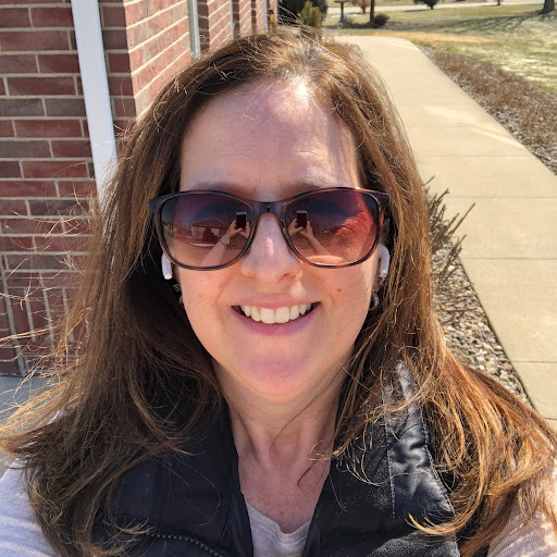 Julie Lange Photo 30