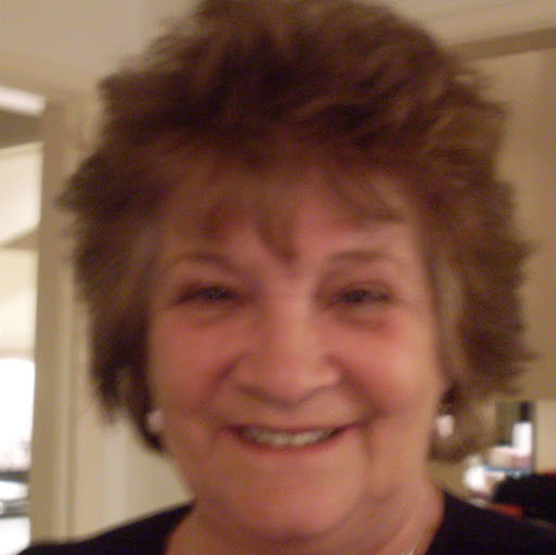 Annette Collins Photo 18