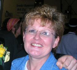 Julie Murphy Photo 12