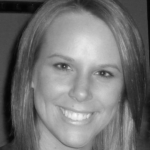 Shellie Davis Photo 29