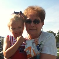Marie Strong Photo 17