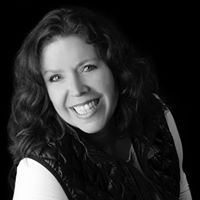 Andrea Andrews Photo 18