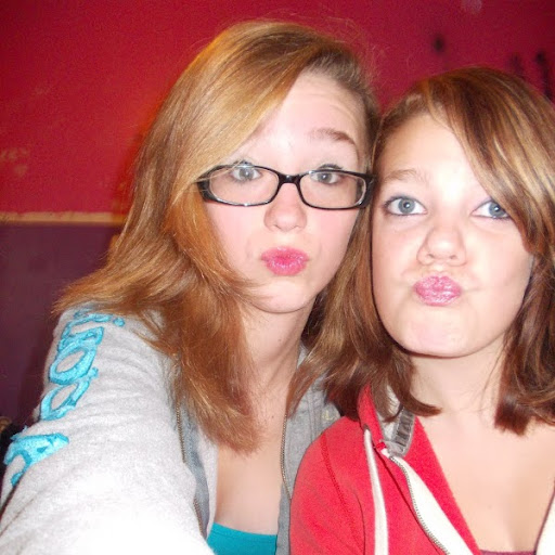 Amanda Schell Photo 7