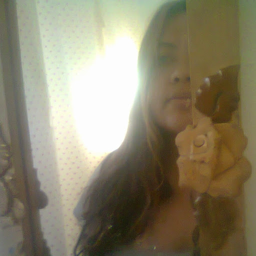 Andrea Saavedra Photo 24