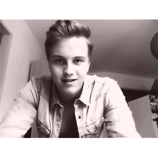 Christopher Schuler Photo 18