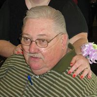 Thomas Hennessy Photo 37