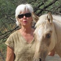 Marianne Rowe Photo 16