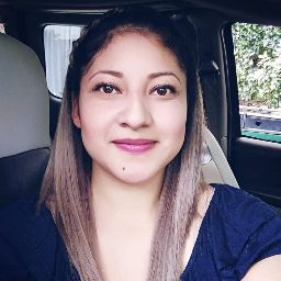 Janet Robles Photo 38