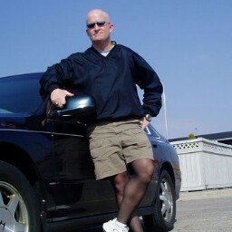Steven Newman Photo 20
