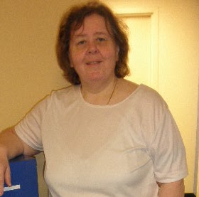 Elizabeth Devries Photo 26