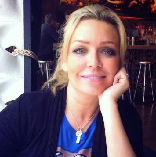 Catherine Carroll Photo 19