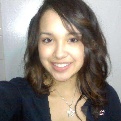 Erica Vargas Photo 32