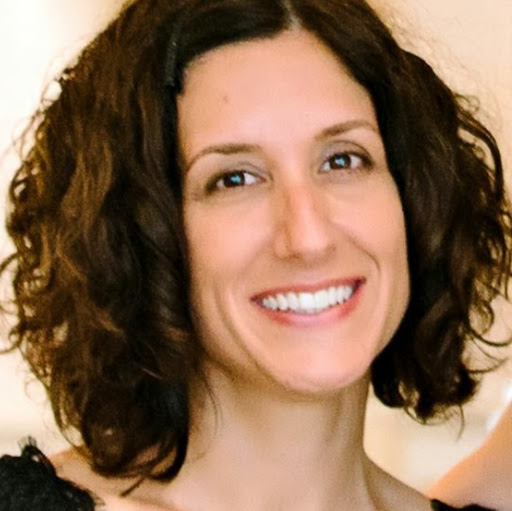 Jennifer Jacobs Photo 17