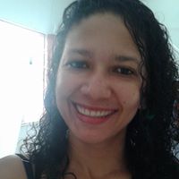 Danielle Almeida Photo 18