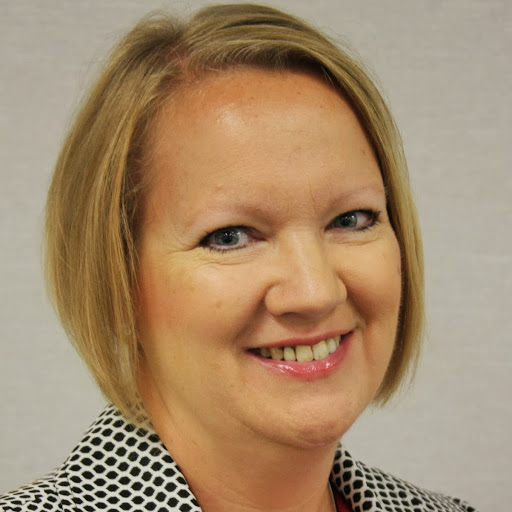 Jennifer Heim Photo 26