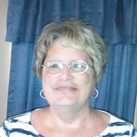 Betty Faulkner Photo 17