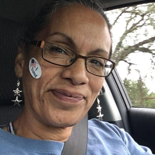 Cecilia Robinson Photo 21
