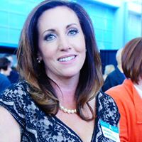 Robyn Martinez Photo 16