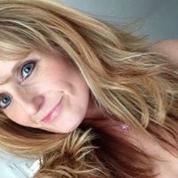 Kimberly Phelps Photo 37