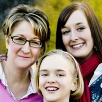 Michelle Spencer Photo 33