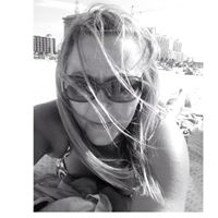 Jacqueline Lyons Photo 21