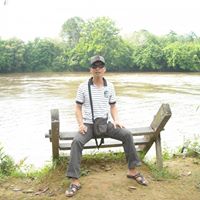 Julie South Photo 25