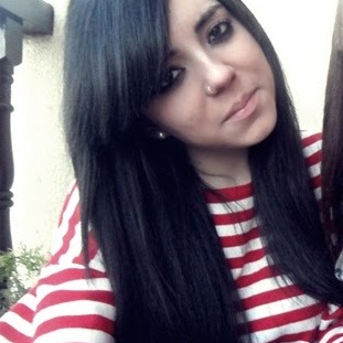 Angela Pardo Photo 26