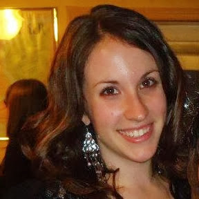 Julie Mcguire Photo 23