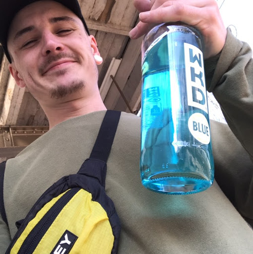 Laurence Williams Photo 19