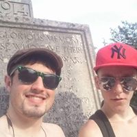 Charlie Ellis Photo 34