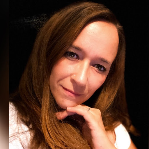 Sandra Lang Photo 37