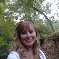 Arlene Davies Photo 7