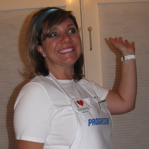 Lisa Bray Photo 18