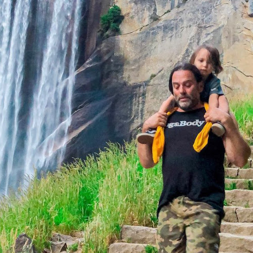 Scott Winslow Photo 27