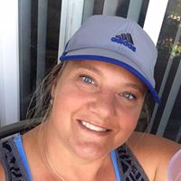 Sarah Worthington Photo 18