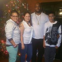 Sandy Valentin Photo 23